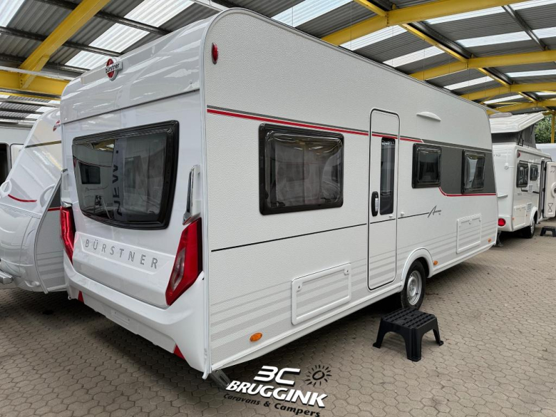 Bürstner Averso Plus 520 TL ENKELE BEDDEN + HEFBED 