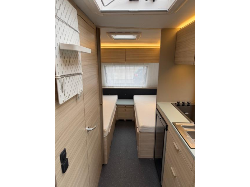 Adria Altea 492 LU Incl. Mover en Voortent  foto: 13