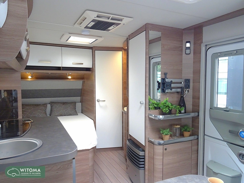 Knaus Sport 450 FU mooie uitvoering!  foto: 3