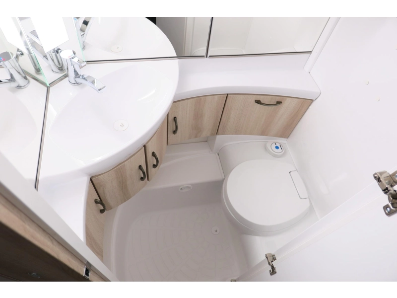 Hobby De Luxe 460 LU MOVER+CASSETTEL.+VOORTENT  foto: 16