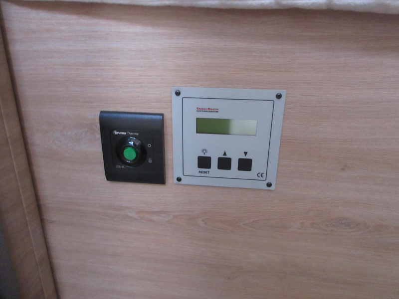 Knaus Sudwind 420 QD MET MOVER EN UNICO  foto: 7