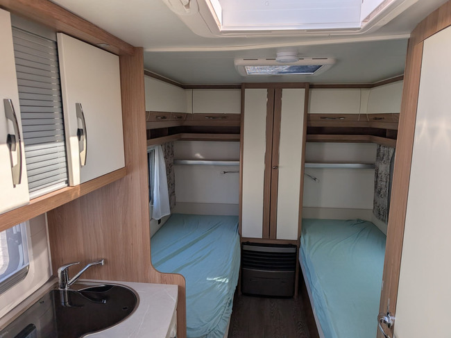 Hobby De Luxe 460 LU foto: 16