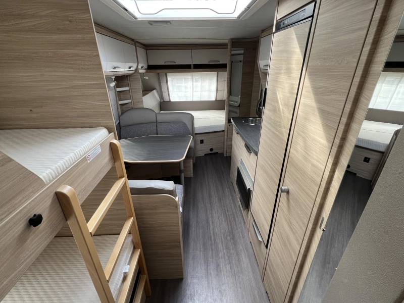 Knaus Sudwind 580 QS Mover, Stapelbed, Radio,  foto: 5