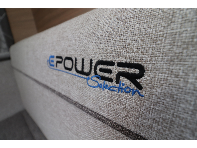 Knaus Sport E-Power Selection 420 QD Mover / Luifel / Airco  foto: 17