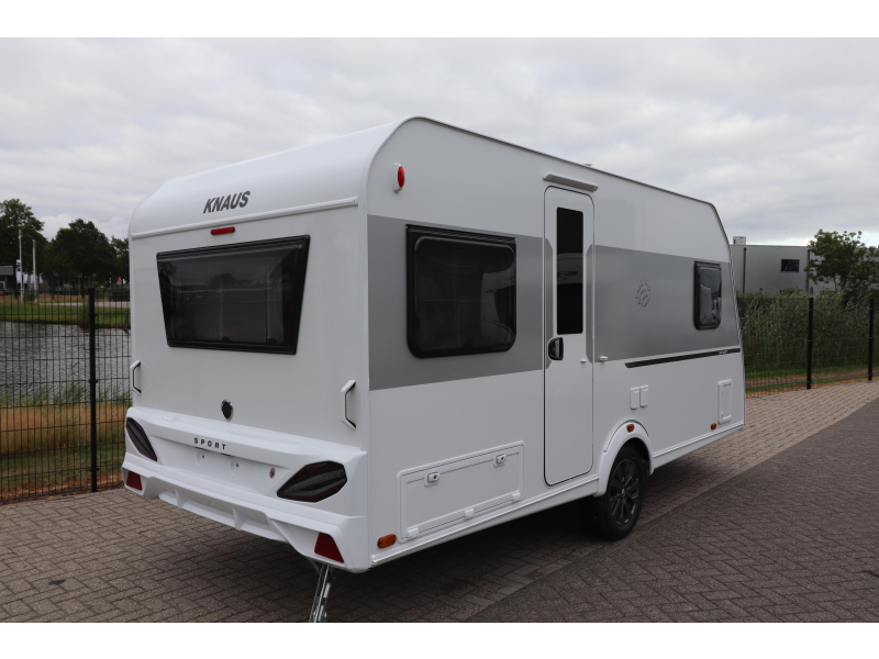 Knaus Sport Platinum 450 FU AKTIE - 200  foto: 2