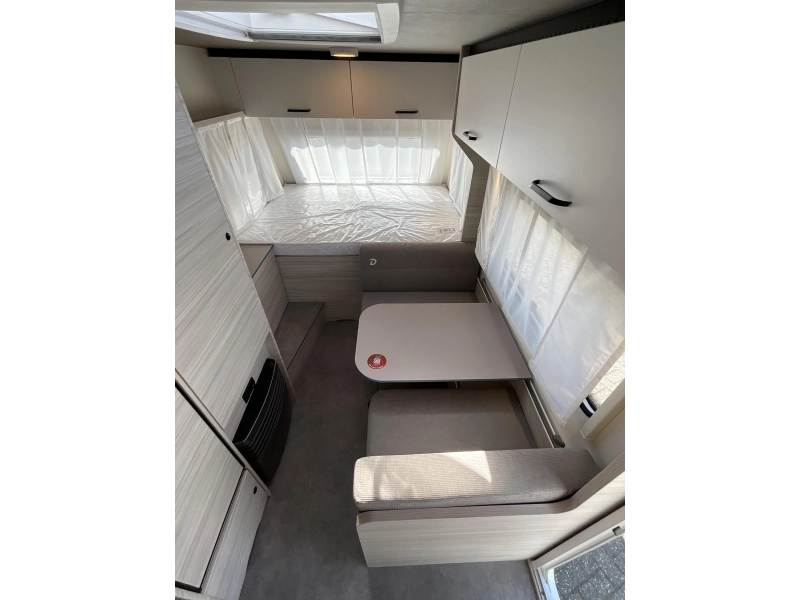 Dethleffs C'Joy Active 420 QSH COMPACT-XL KOELKAST  foto: 6