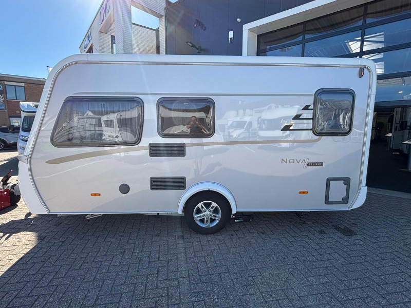 Eriba Nova Light Delight 465 mover, isabella, tent  foto: 3