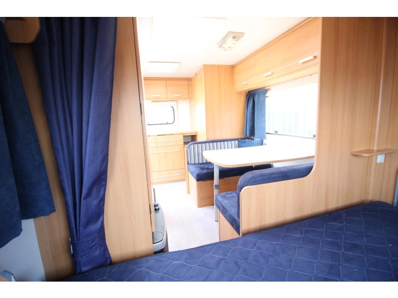 Caravelair Antares Luxe 420 Etuiluifel + zijwand(en)  foto: 9
