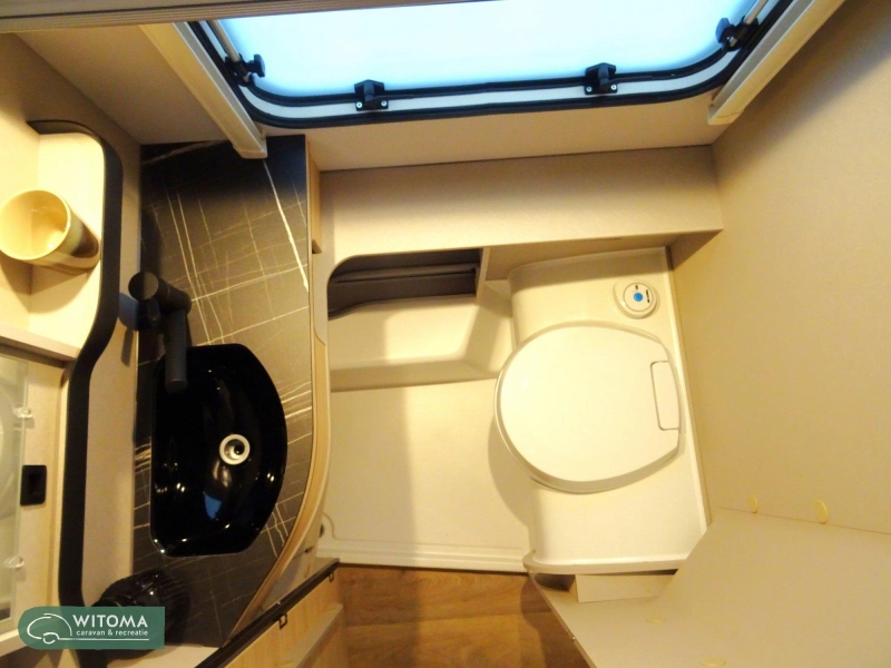 Eriba Touring 642 Nu met gratis mover  foto: 13