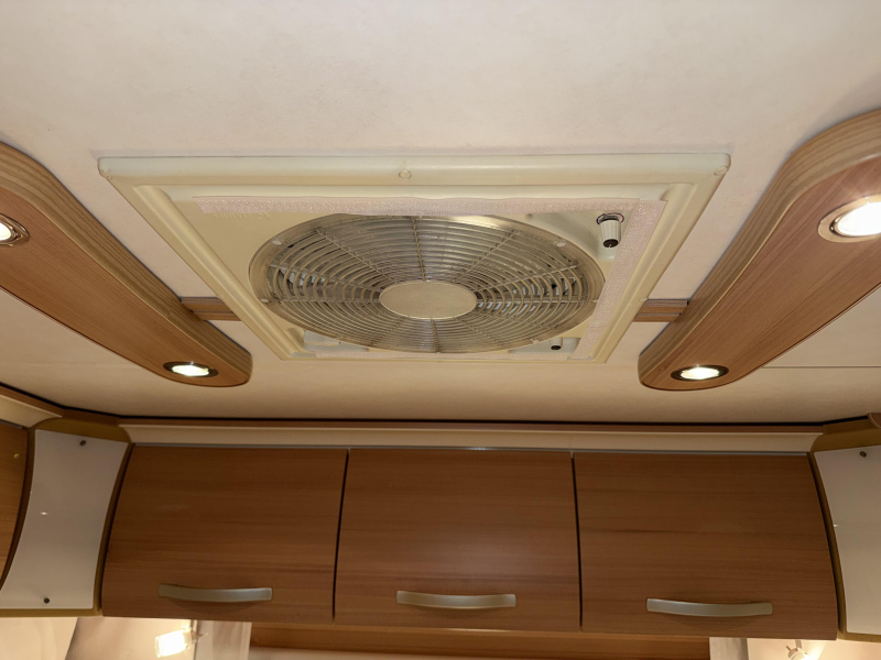 TEC Weltbummler 500 TE 2 BEDDEN MOVER DAKLUIFEL  foto: 19