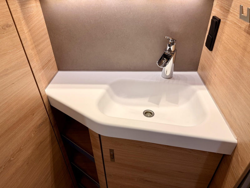 Knaus Sudwind Black Selection 450 FU model 2027  foto: 9
