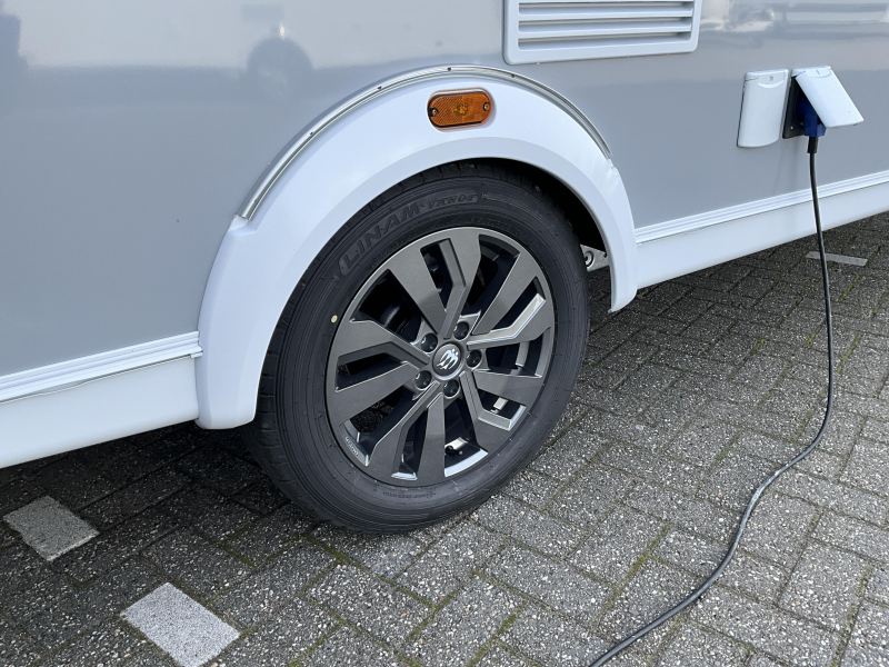 Knaus Sport Platinum 500 QDK STAPELBED-ACTIE MODEL  foto: 2