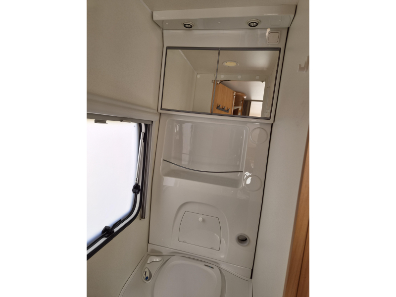 Chateau Calista 450 - Mover - Voortent -  foto: 12