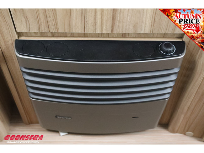 Eriba Nova Light 442 Elegance Luifel Middenkeuken Lengtebed LMV foto: 22