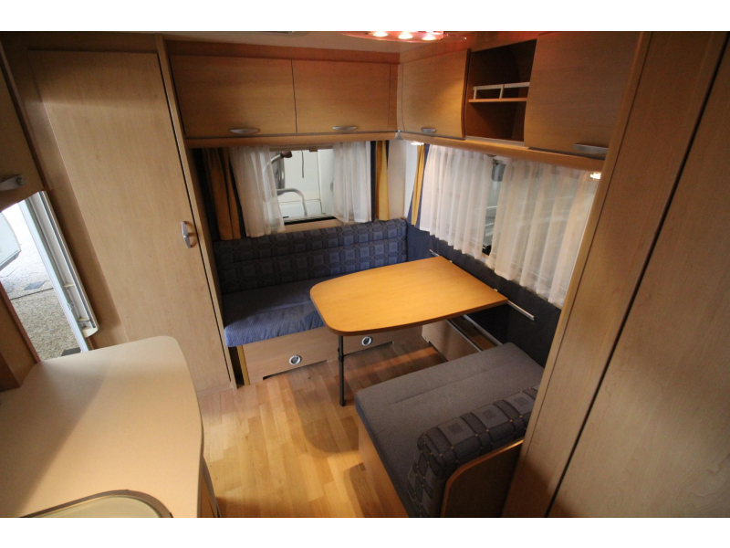 Knaus Sudwind Gold Edition 420 QD Mover,Fietsenrek  foto: 10