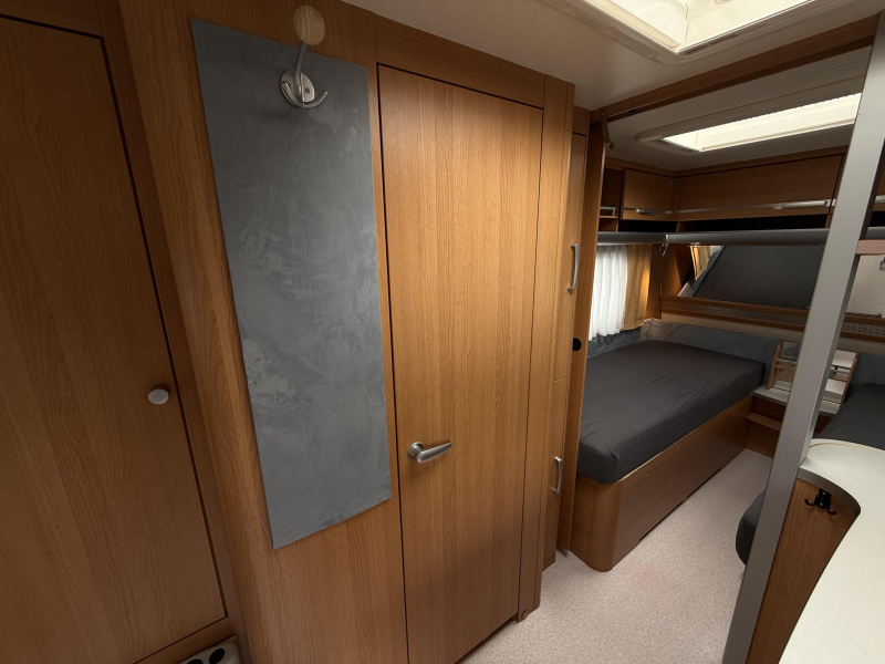 Wilk S3 490 UE RONDZIT- ENKELE BEDDEN  foto: 17