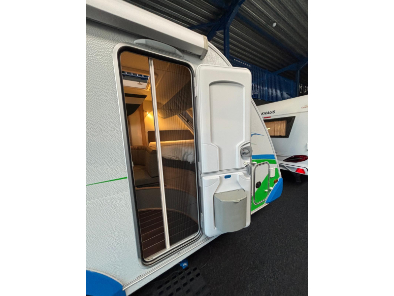 Knaus Sport en Fun 480 QL Mover Cassetteluifel  foto: 14