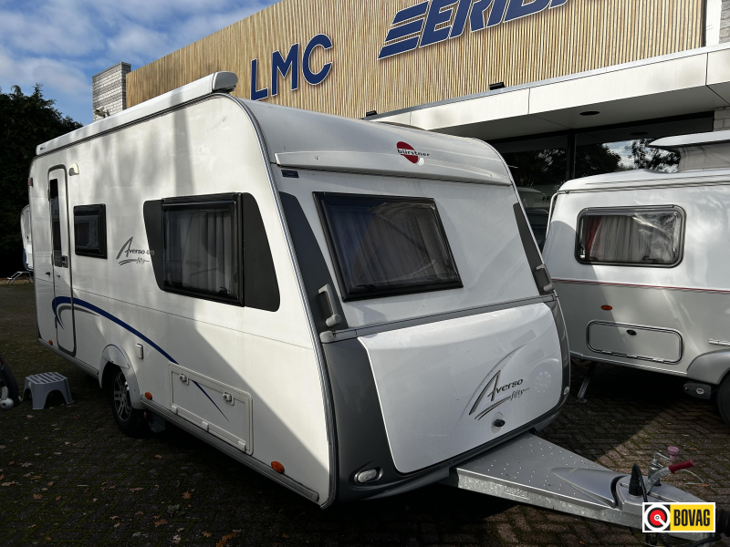 Bürstner Averso Fifty 450 TS Mover en luifel  hoofdfoto: 1