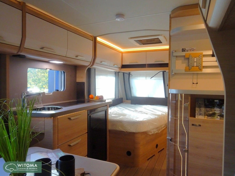 Knaus Sudwind Black Selection 450 FU Witoma 50 jaar aanbieding 
