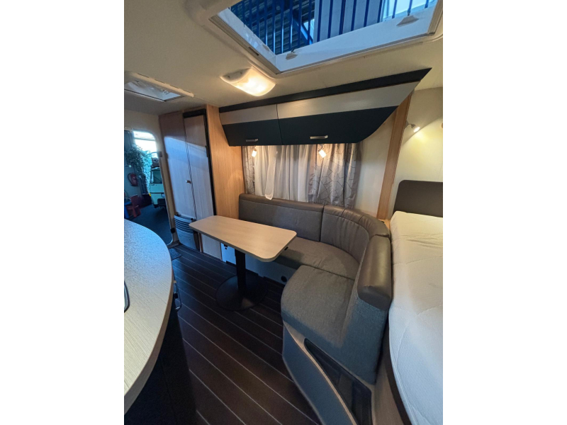 Knaus Sport en Fun 480 QL Mover Cassetteluifel 