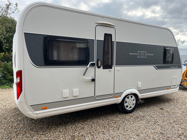Hobby 495 Ufe Excelent Frans bed, mover . foto: 11