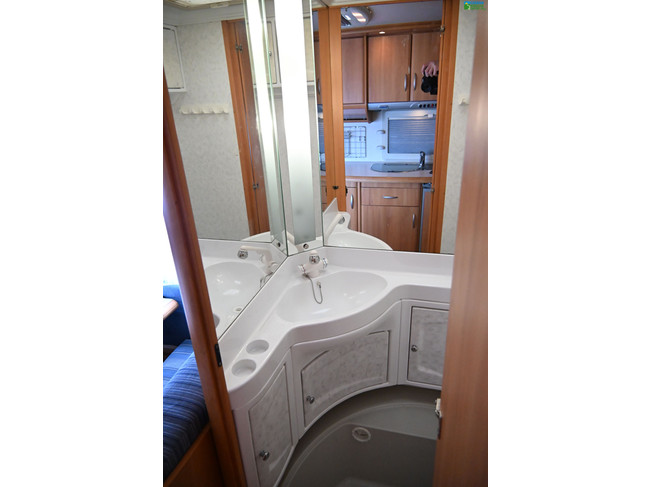 Hobby De Luxe Easy 440SF foto: 13