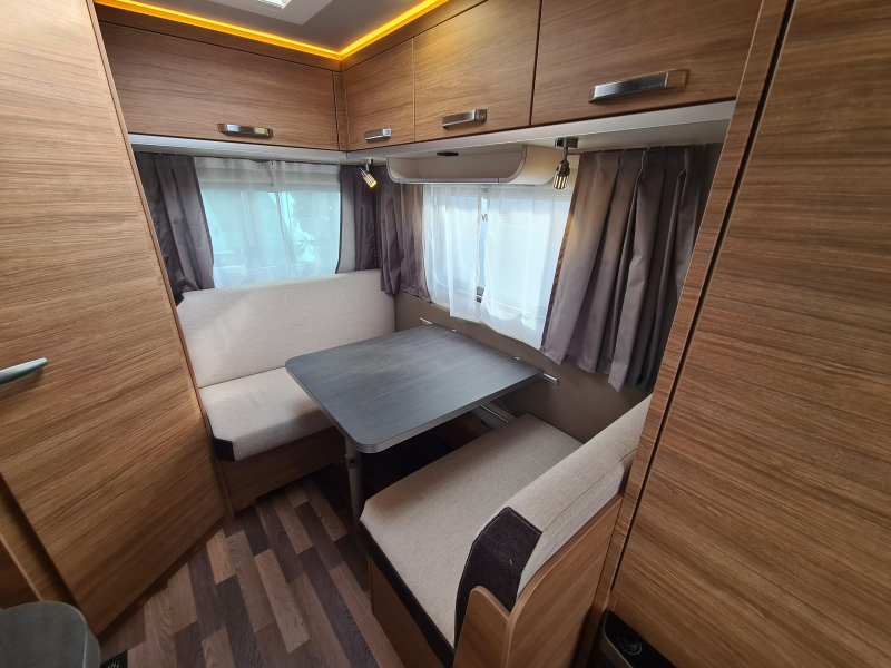 Weinsberg CaraOne 390 QD  foto: 15
