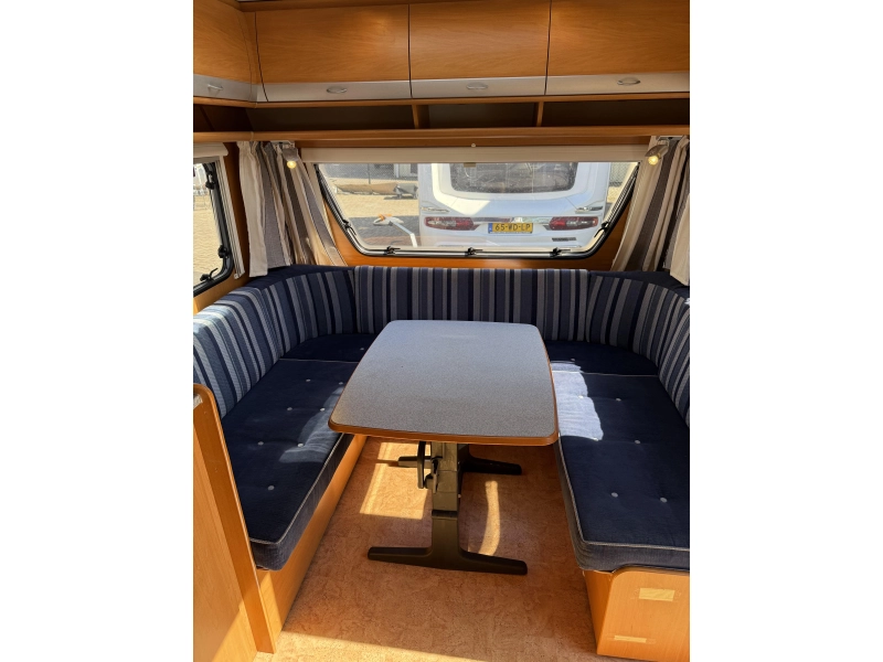 Dethleffs Lifestyle 500 DB FRANSBED RONDZIT TENT TOP  foto: 13