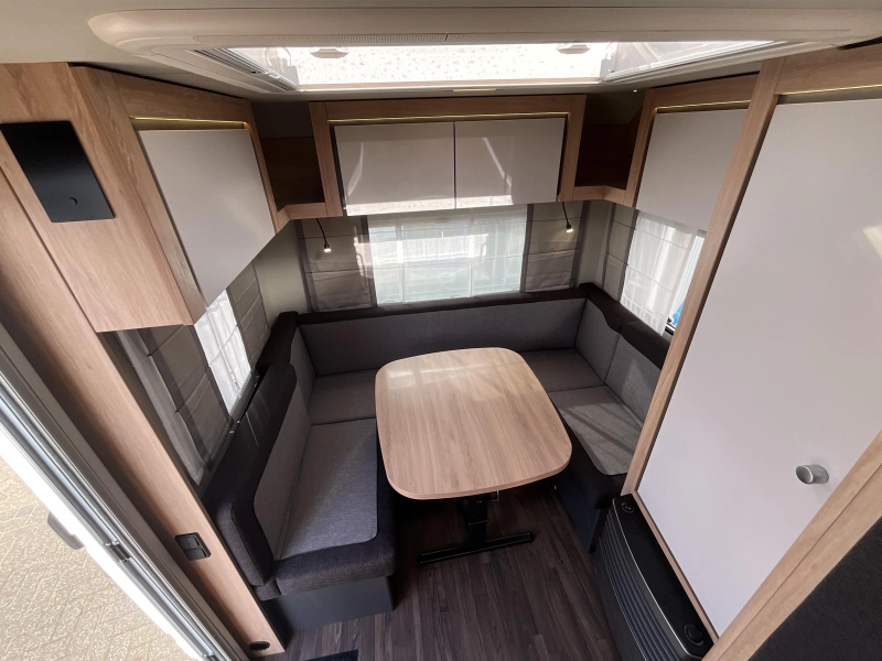 Knaus Sport 500 EU GRATIS MOVER-ENKELE BED 