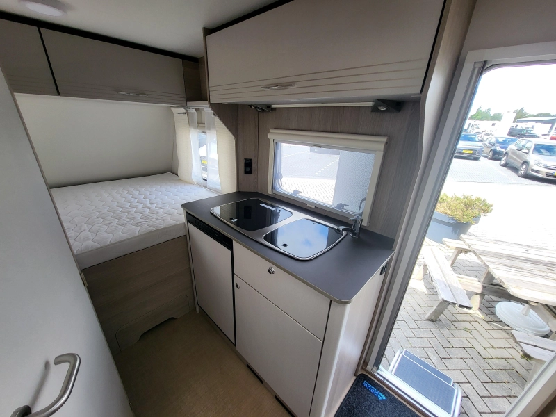 Bürstner Premio Life 430 TS kenteken 2023, nieuwstaat  foto: 10
