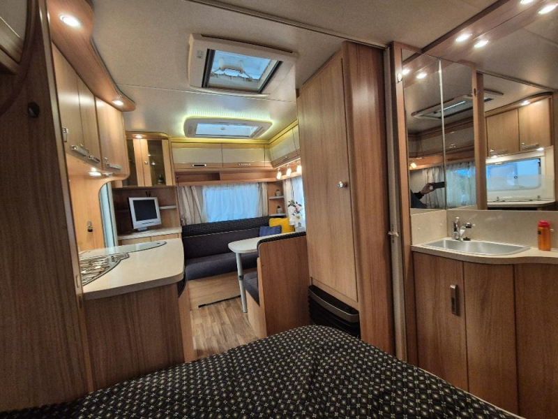 Wilk Vida 420 FD mover,deeltent,top staat  foto: 7