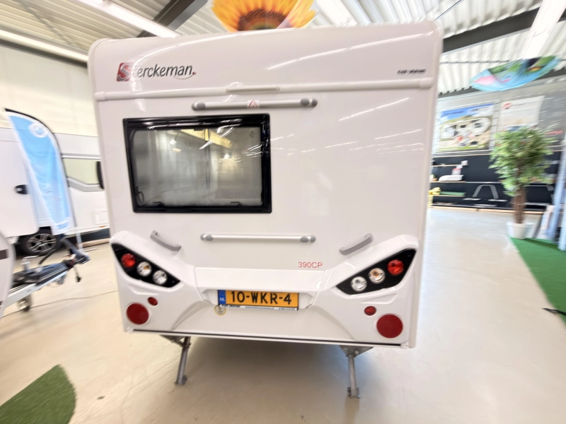 Sterckeman Easy Comfort 390 CP +mover+hordeur+1200kg 
