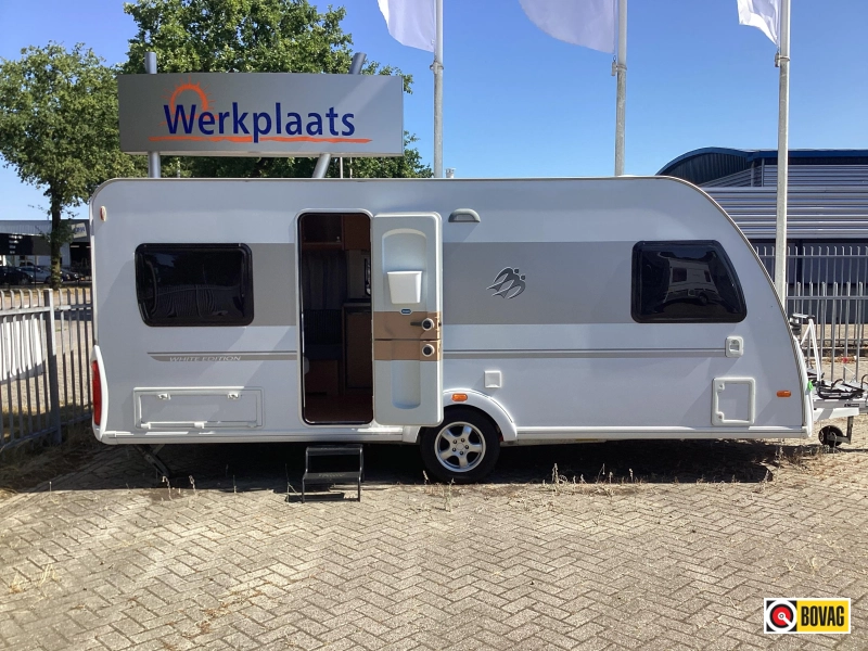 Knaus Sudwind White Edition 500 FU Airco/voortent  hoofdfoto: 1