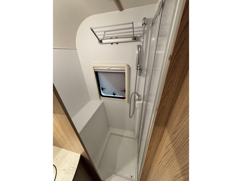 LMC Lord Brillant 690 Mover + Levelsysteem!  foto: 18
