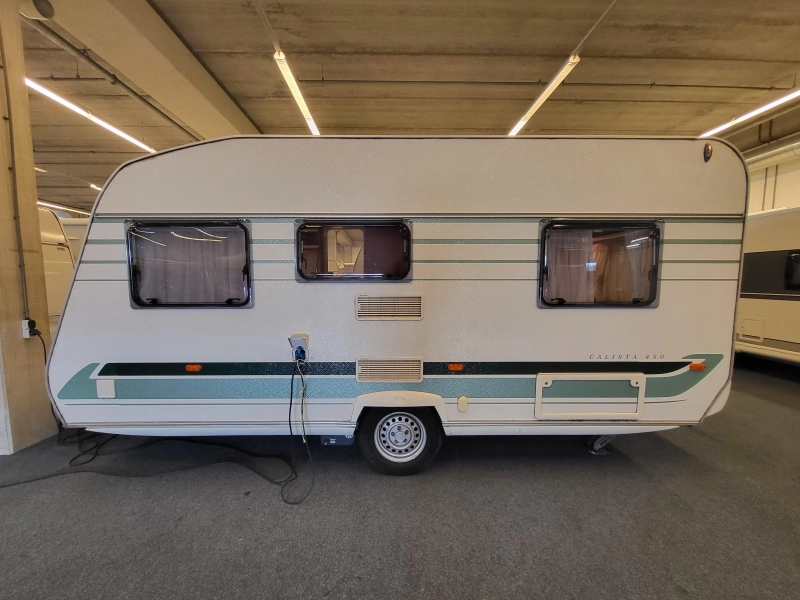 Chateau Calista 450 FHU mover, voortent 