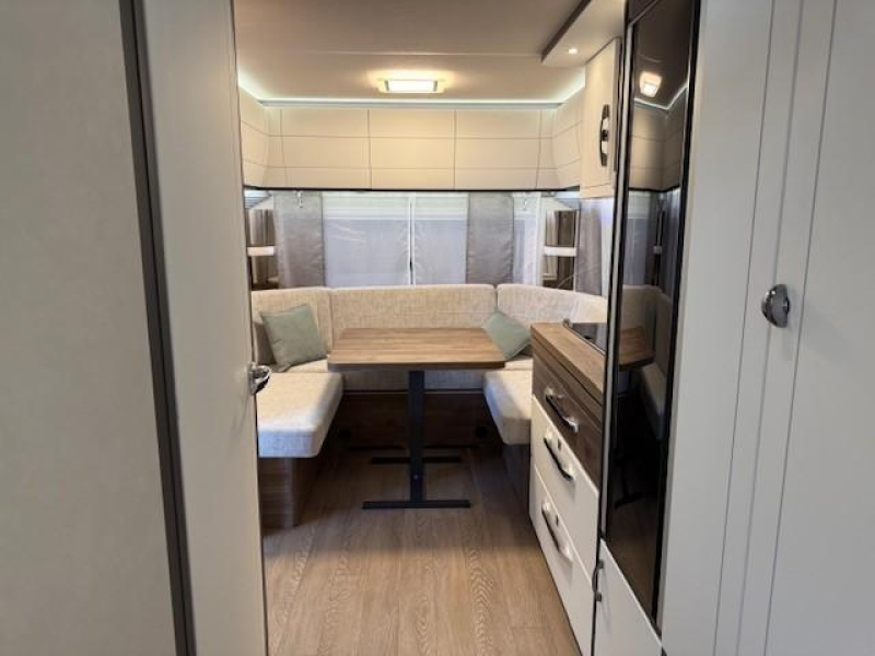 Hobby Excellent Edition 540 UL 1800 kg/ Bedverbreding/RW  foto: 4
