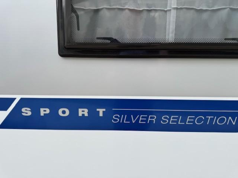 Knaus Sport Silver Selection 500 FU mover nieuwe thule luifel  foto: 8