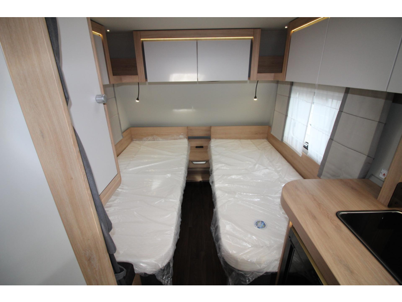 Knaus Sport 500 EU Enkele bedden & rondzit!  foto: 8