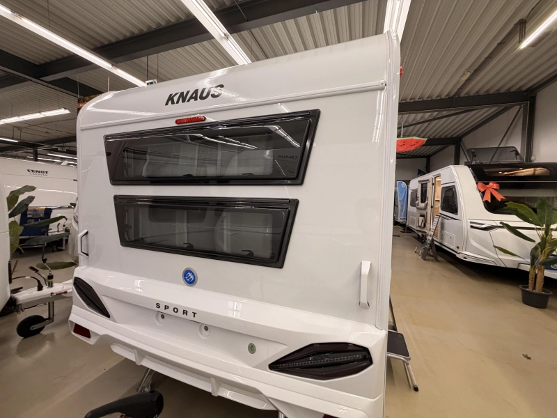 Knaus Sport 500 QDK 1800KG + Stappelbed 