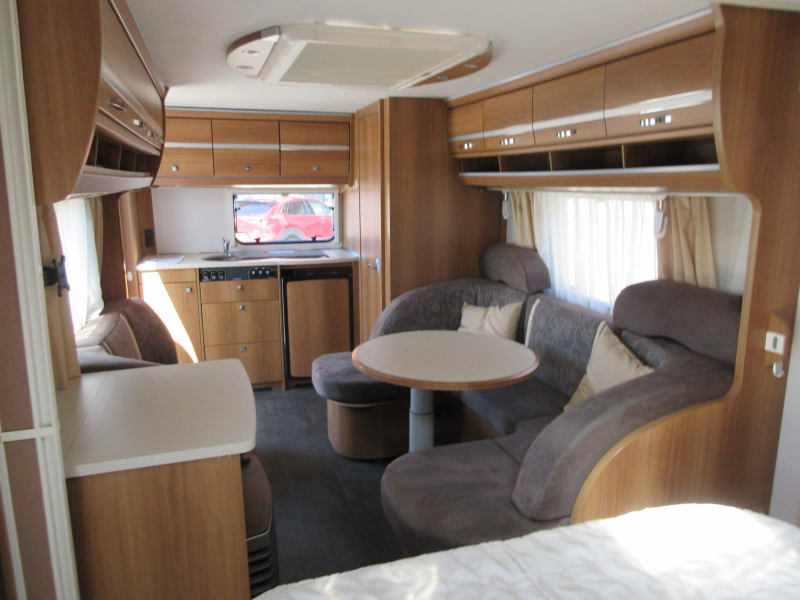 Dethleffs Nomad 540 DBM ALS NIEUW/ MOVER / LUIFEL  foto: 3