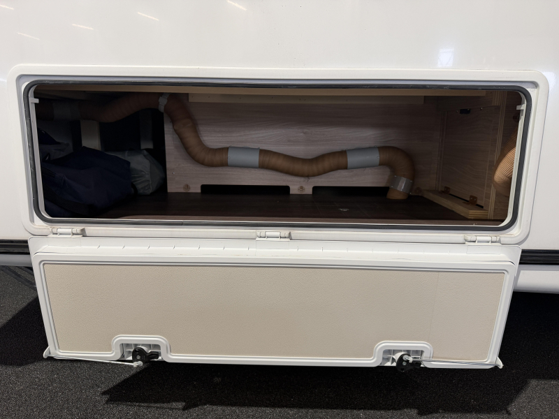 Knaus Sudwind 60 Years 500 FU Mover-Cassetteluifel  foto: 5