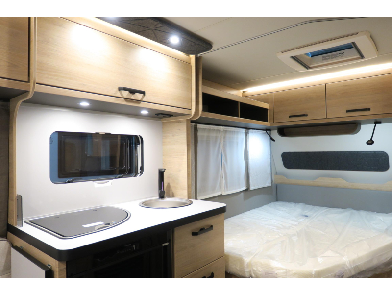 Weinsberg CaraOne Edition HOT 450 FU MOVER+CASSETTEL.+FIETSEND  foto: 8
