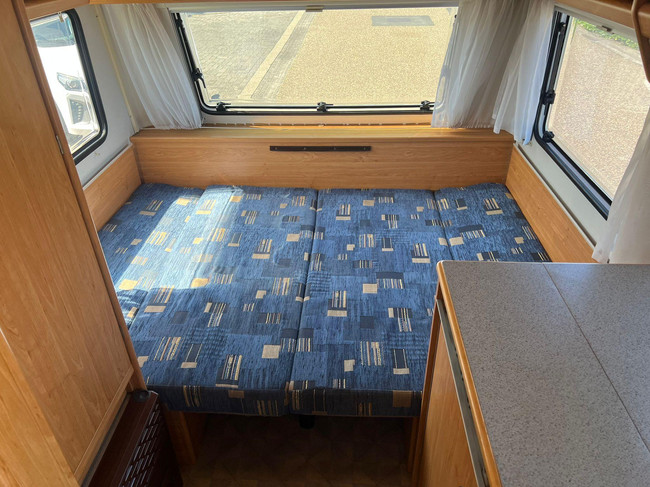 Knaus Sudwind 470 | Fietsenrek | Dinette | Luifel | Kachel foto: 16