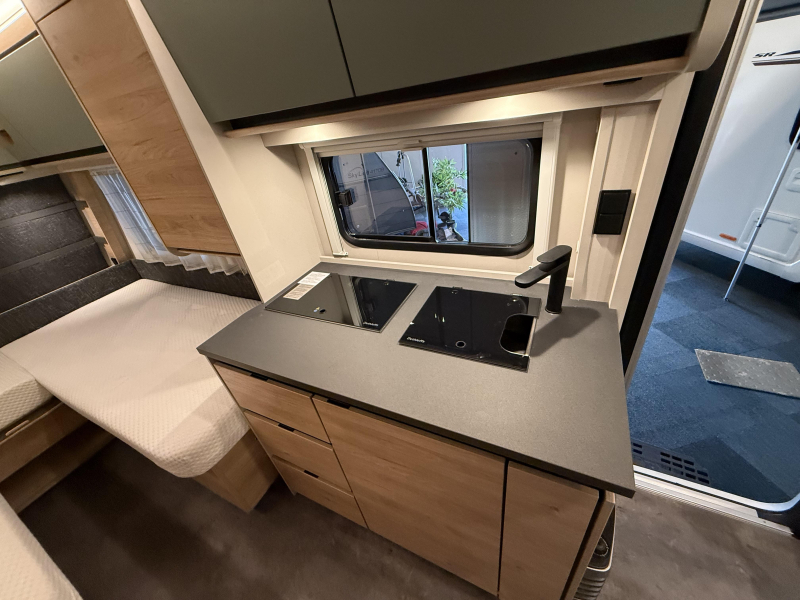 Dethleffs Camper 460 EL 2 BEDDEN ZITGR EX VERHUUR  foto: 7