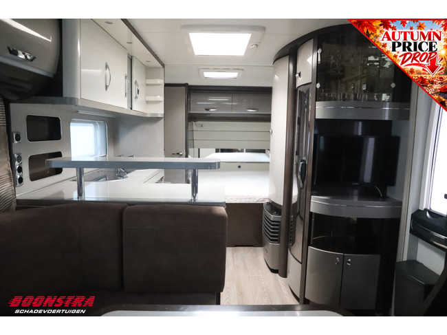 Hobby 560 CFE Premium Mover Luifel Frans bed Middenkeuken Rondzit LMV foto: 9