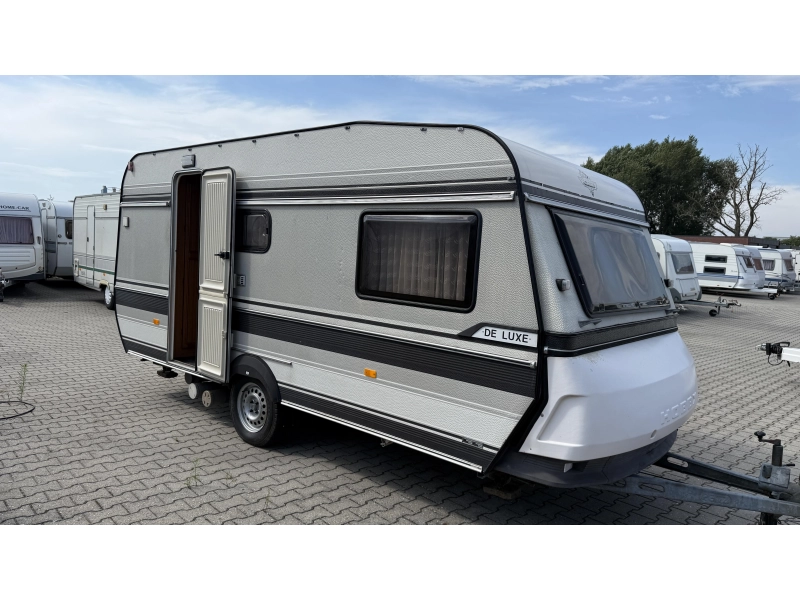 Hobby De Luxe 495 treinzit rondzit toilet 