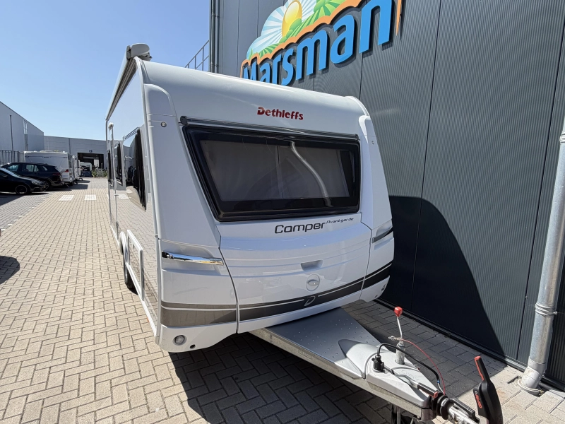 Dethleffs Camper Avantgarde 460 EL Zeer compleet  foto: 2