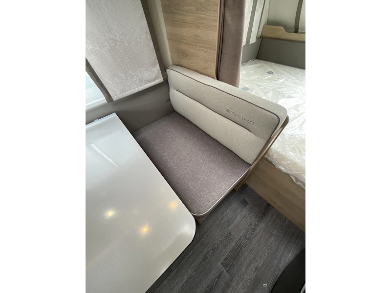 Weinsberg CaraOne Edition HOT 480 QDK STAPELBED-ACTIE MODEL  foto: 3