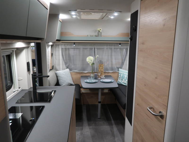 Dethleffs Camper 460 EL SUPERAANBIEDING NIEUW!!!!  foto: 3