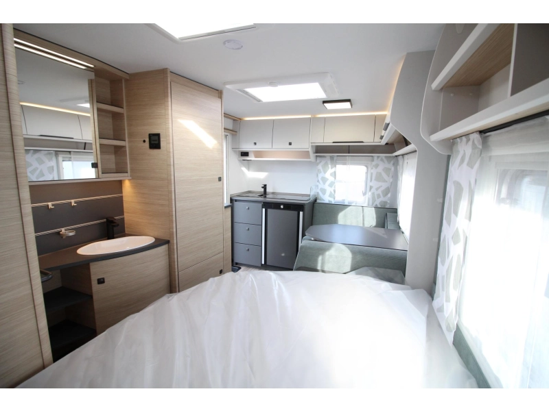 Fendt Apero Activ 390 FH Frans bed & eindkeuken!  foto: 8